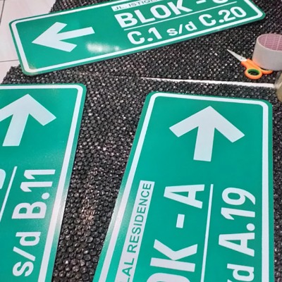Sign Acrylic 5 mm 1 sisi