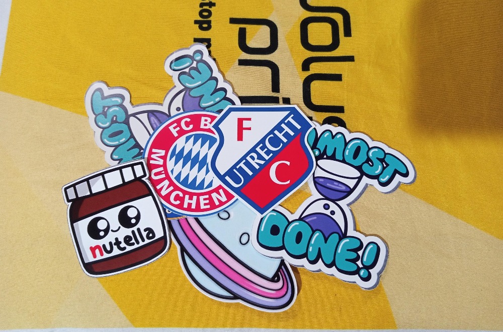 Stiker design suka suka