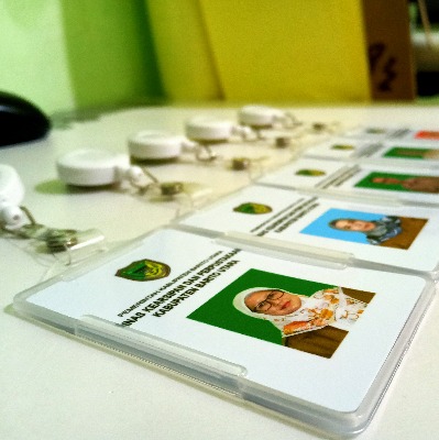 Case Id Card + Yoyo