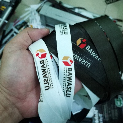  Sablon sublim tali id card 2 sisi tanpa stopper