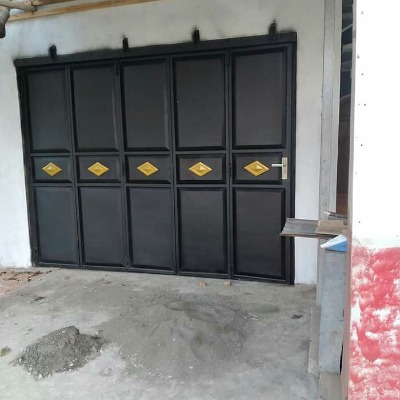 pintu lipat
